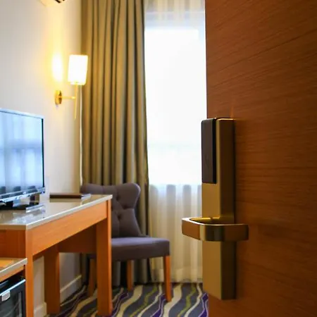 Dogan Royal Hotel