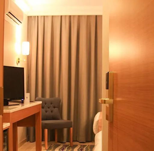 Dogan Royal Hotel 3*