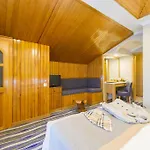 Dogan Royal Hotel